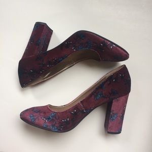 Velvet floral burgundy heels